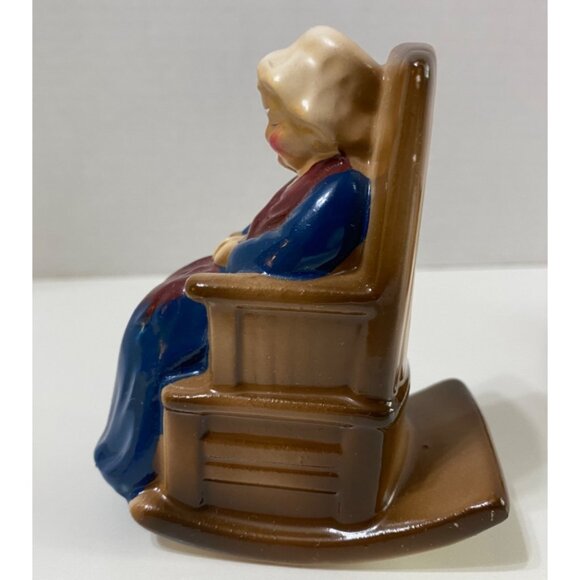 Vintage Ceramic Old Couple Salt & Pepper Shakers In Rocking Chairs - Picture 8 of 11